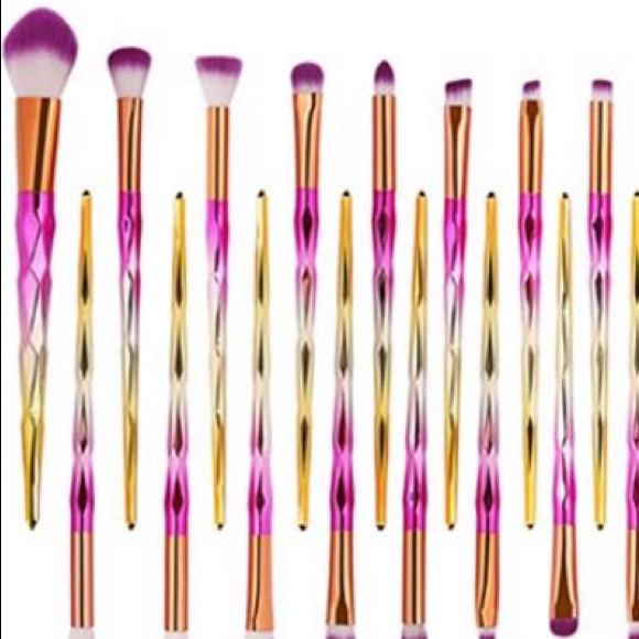 20-Pc Pink/Yellow Prof. Make-Up Brush Set - Picture 6 of 7
